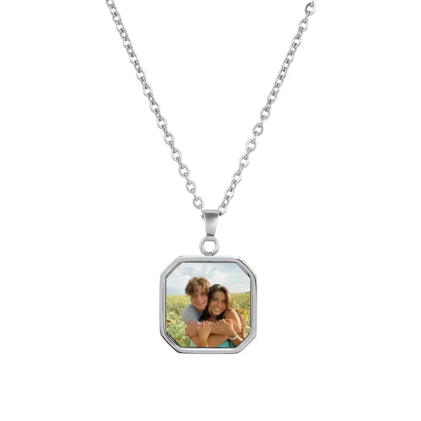 Collar personalizado con foto oculta