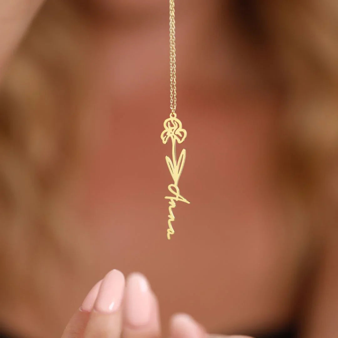 Collar personalizado con nombre y flor natalicia