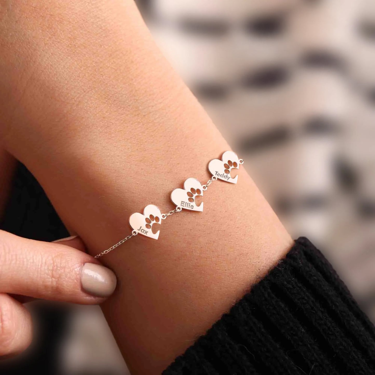 Pulsera personalizada con nombre y huella en forma de corazón